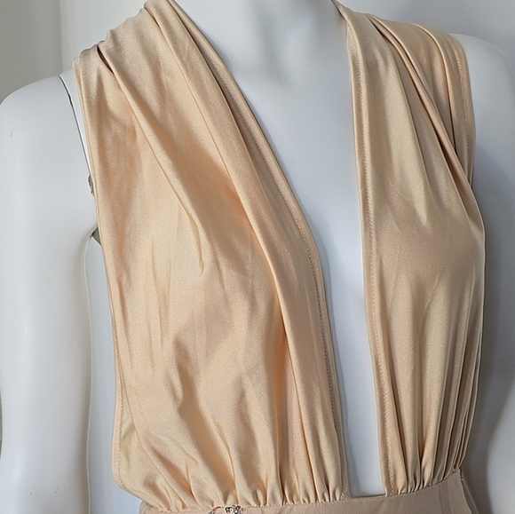 Elegant Beige Floral Midi Dress - Picture 8 of 13